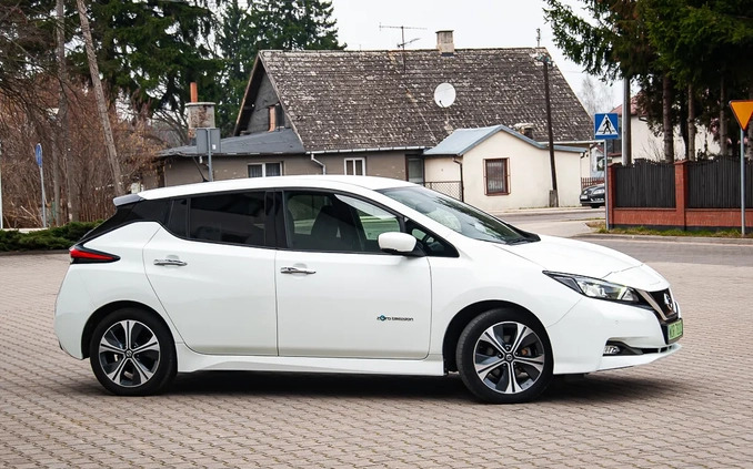 Nissan Leaf cena 69899 przebieg: 29000, rok produkcji 2019 z Lwówek małe 781